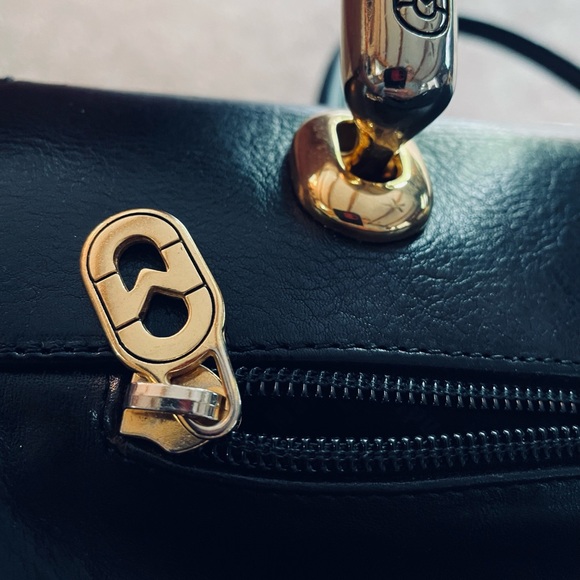 Marino Orlando Leather Bag - Picture 9 of 9